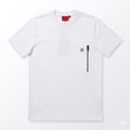 Tricou Alb Premium din Bumbac cu Fermoar Vertical și Detaliu Logo Minimalist – Stil Urban Modern