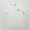 Tricou Alb Premium din Bumbac cu Logo Minimalist Contrastant – Croială Clasică și Stil Elegant