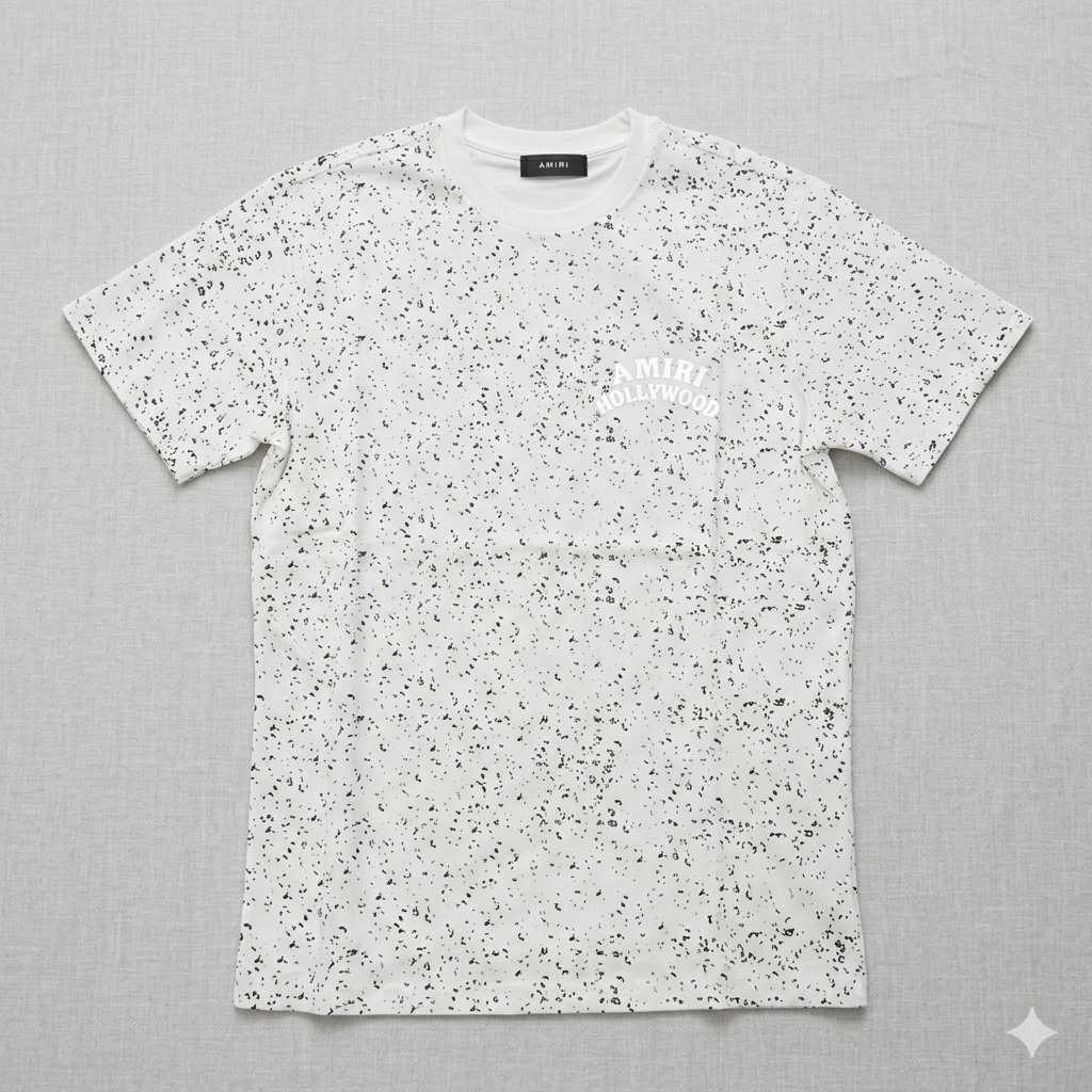 Tricou Premium Alb cu Efect "Splatter" și Imprimeu Text Arcuite – Stil Urban de Lux