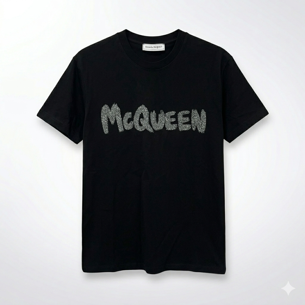 Tricou Negru Premium cu Logo Texturat și Efect de Sclipici